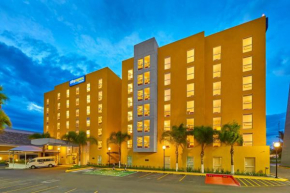 City Express by Marriott Queretaro Jurica